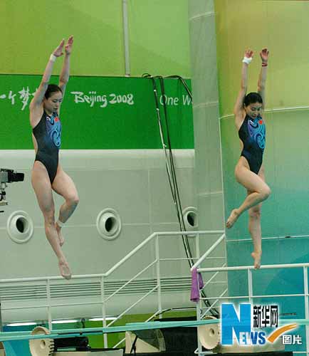 图文:3米跳板开赛在即 晶霞夺冠几无悬念