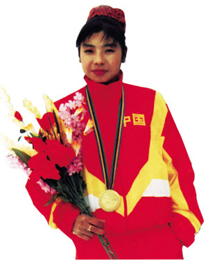 陈跃玲:中国首个田径奥运冠军 后代表美国参赛