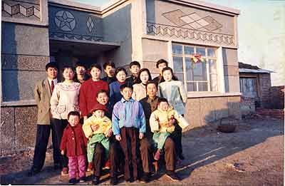 航天员刘伯明家乡人民讲述他的故事(图)