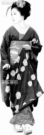 白岩松:我们对日本缺乏超越情绪的勇气