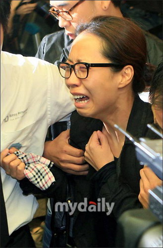 韩国警方举行发布会 公开崔真实自杀案调查结果