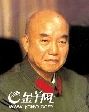 编 号: 508487
摄影作者:
文件名:yfkzbb77228.jpg
文件大小:K
高 X 宽:377 X 300
说明:yfkzbb77228.jpg