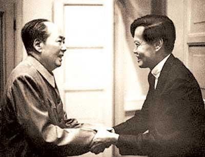 杨振宁的婚恋:两任妻子都是学生(组图)