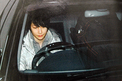 陈文媛艳照门后首现身 偕男友乘直升机返港 陈文媛艳照门后首现身 偕男友乘直升机返港