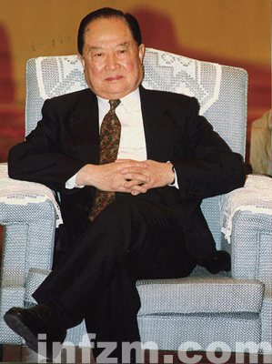 倒评年度人物:重新回到人,重新从人出发(2)