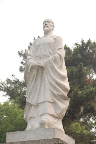 屈原雕像 屈原雕像