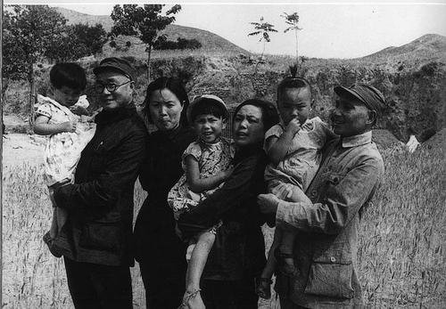 历遭文革多磨难 邓小平的子女今何在(图)