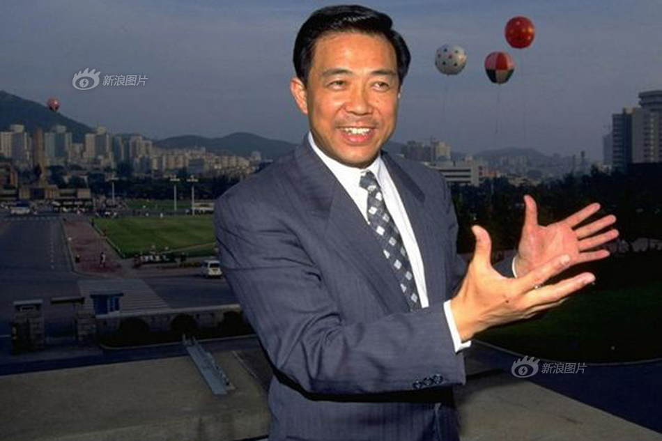 回顾薄熙来从政之路