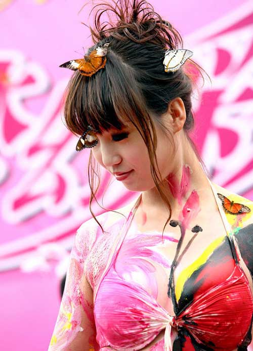 张筱雨人体艺术图片之人体彩绘化身美丽蝴蝶仙子